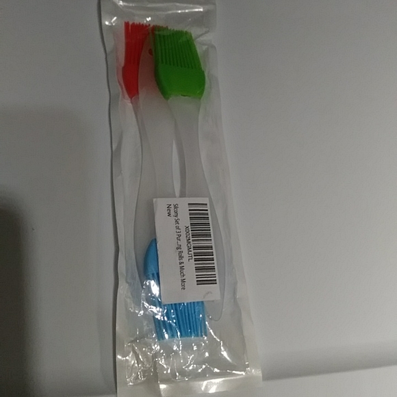 Bundle of kitchen accessories 14 pcs >$70 worth - Picture 16 of 16